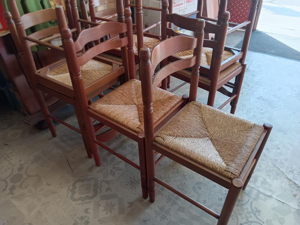 4 CHAISES PAILLEES