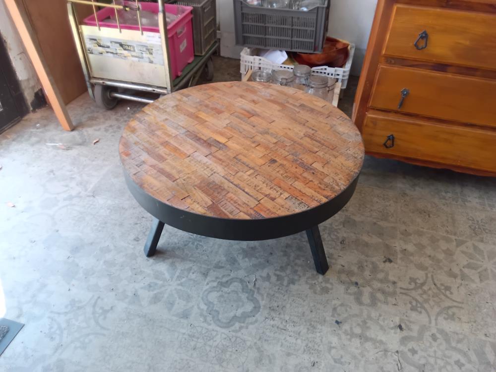 TABLE BASSE INDUS 