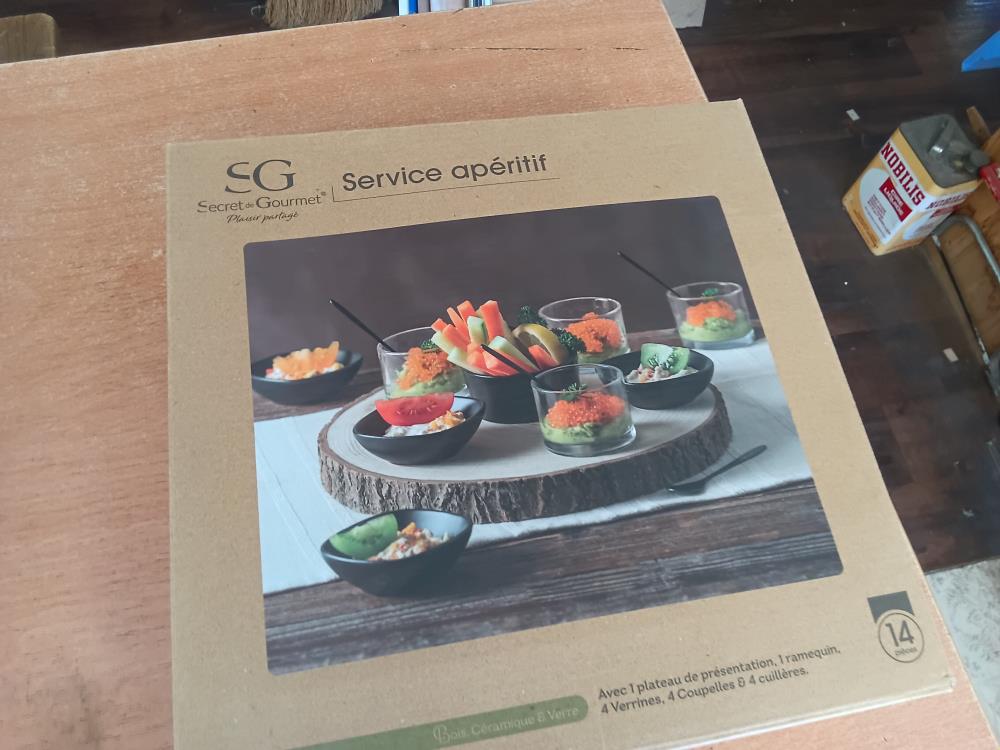 SERVICE APERO