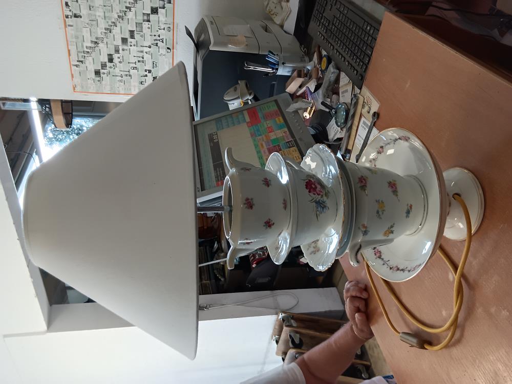 LAMPE "VAISSELLE"