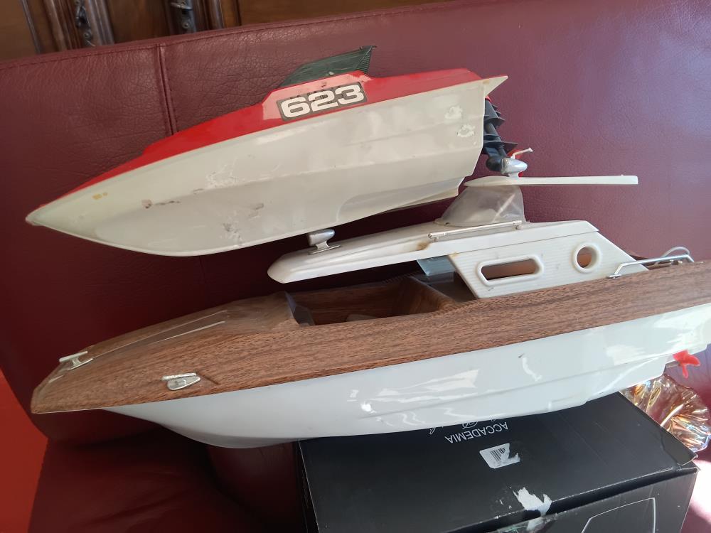 BATEAU JOUET