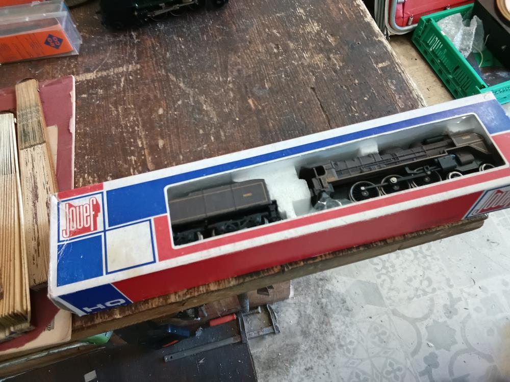 LOCO ET TENDER JOUEF ENBOITE