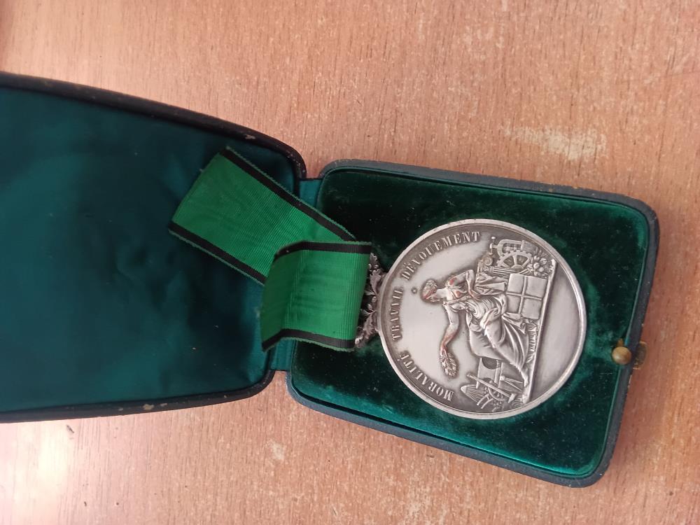 MEDAILLE 1810