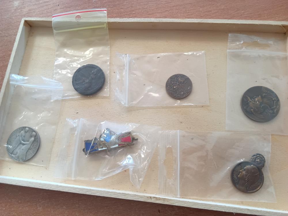 DIVERS PIECES 