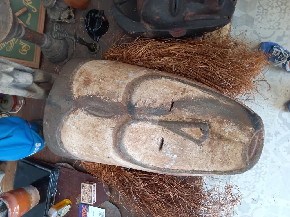 MASQUE KWELE GABON