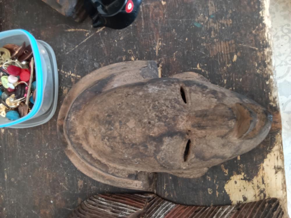 MASQUE LEGA CONGO