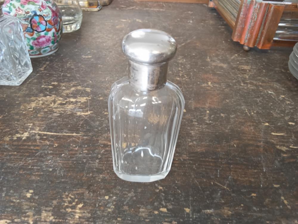 PETIT FLACON BOUCHON ARGENT