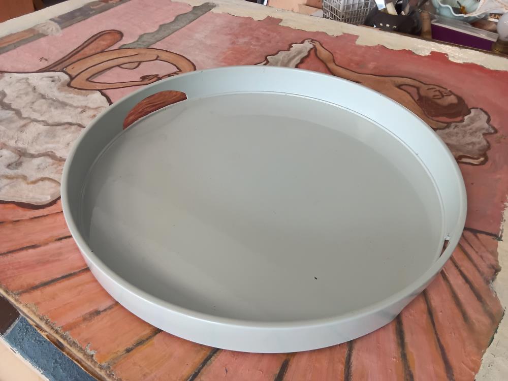 PLATEAU GRIS