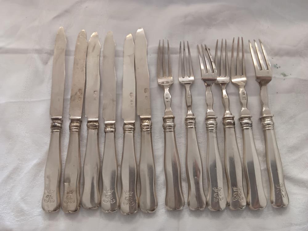 12 COUVERTS ARGENT 800 AUTRICHE 445G