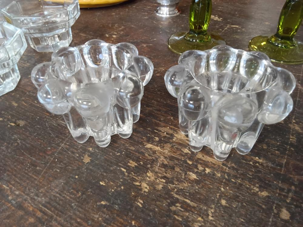 PAIRE DE BOUGEOIRS VERRE