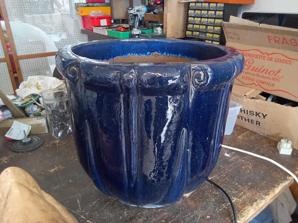 GRAND POT EMAILE BLEU