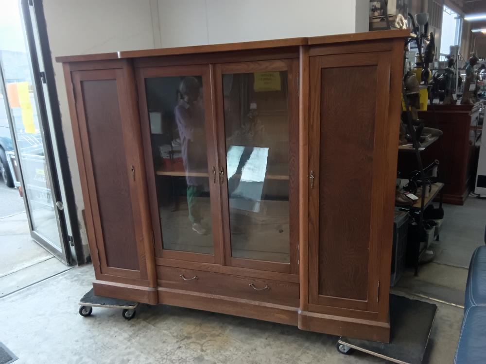 MEUBLE 4P AN 40 EN CHENE