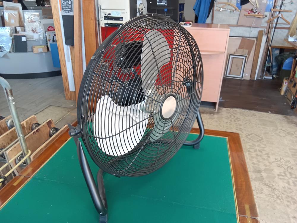 VENTILATEUR DE SOL