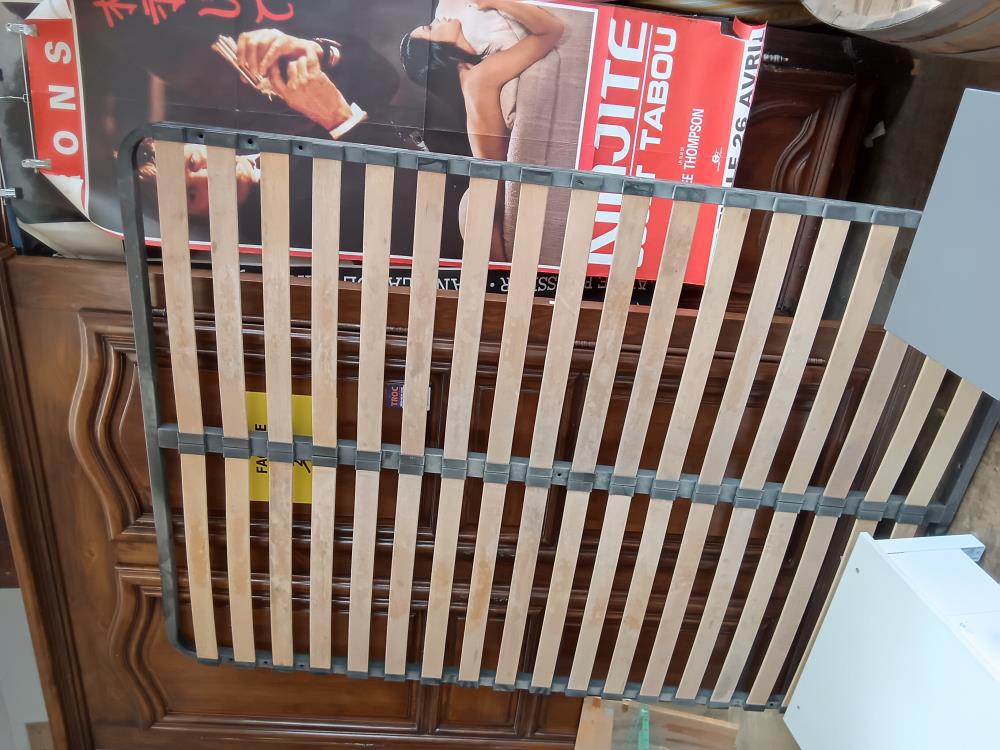 SOMMIER  140