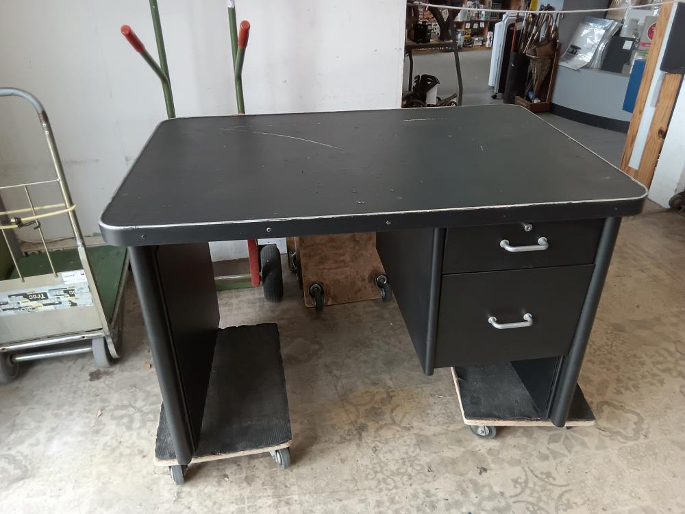 BUREAU INDUS NOIR