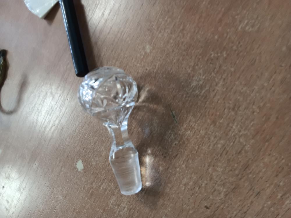 BOUCHON DE CARAFE
