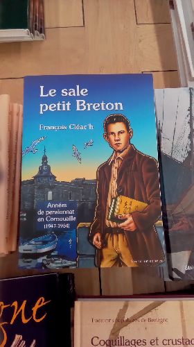 SALE PETIT BRETON T2