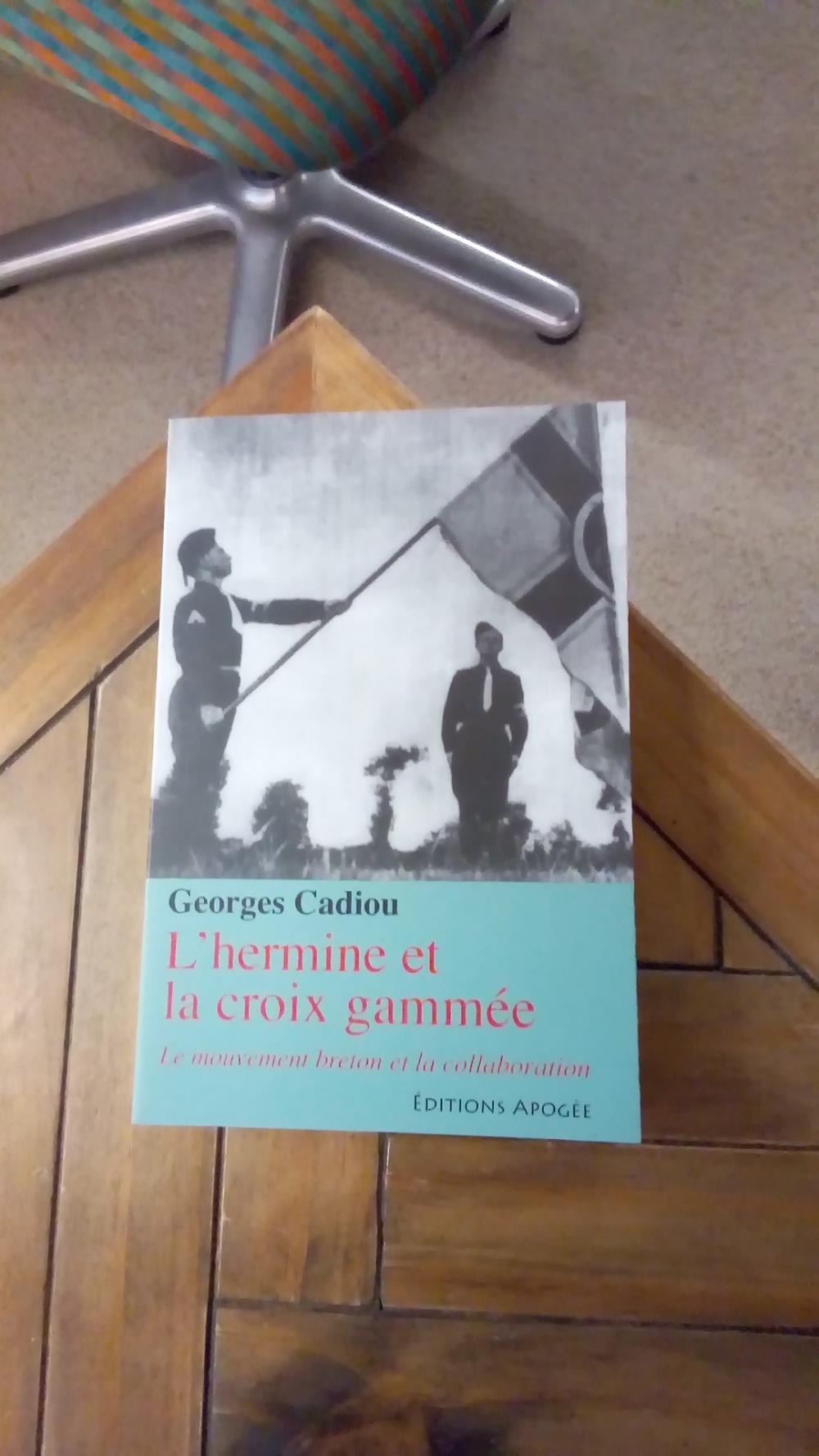 HERMINE ET LA CROIX GAMMEE