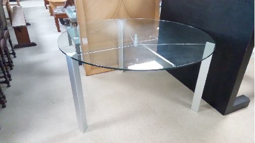 TABLE DESIGN VERRE RONDE 6 COUVERTS