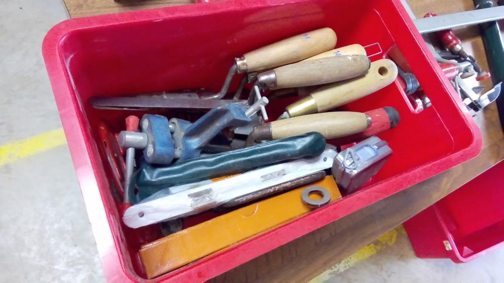LOT 17 OUTILS BRICOLAGE