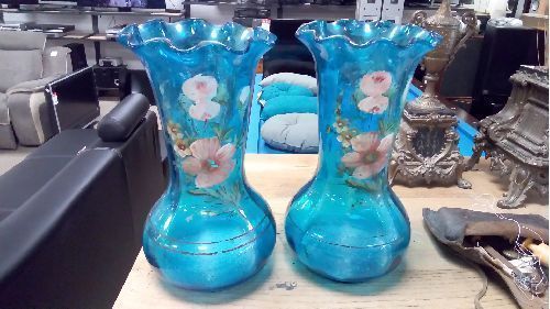 PAIRE DE VASES VERRE BLEU PEINTS