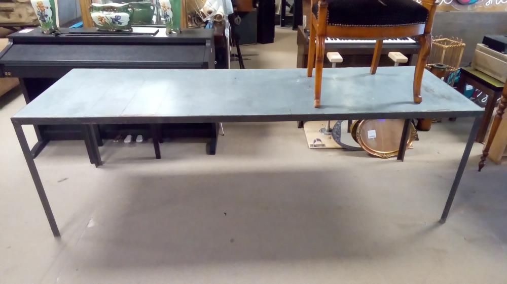 TABLE ACIER 72 X 225