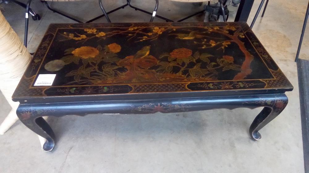 TABLE BASSE ASIATIQUE 