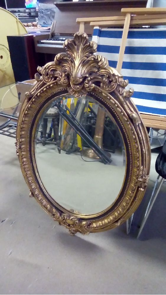 MIROIR MÉDAILLON BOIS DORÉ COPIE D'ANCIEN 93CM