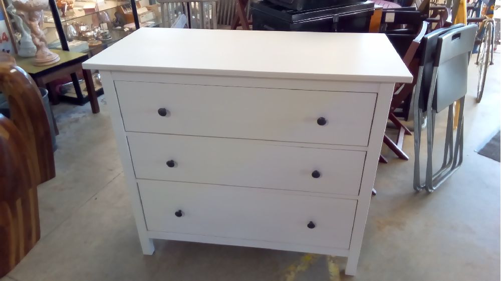 COMMODE BLANCHE 3 GRANDS TIROIRS 