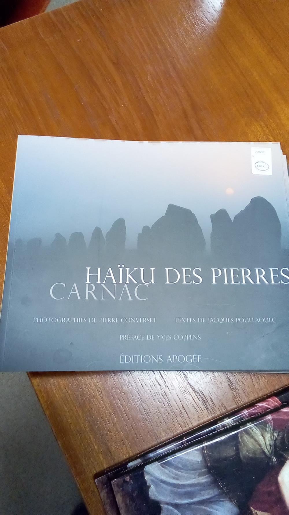 HAIKU DES PIERRES