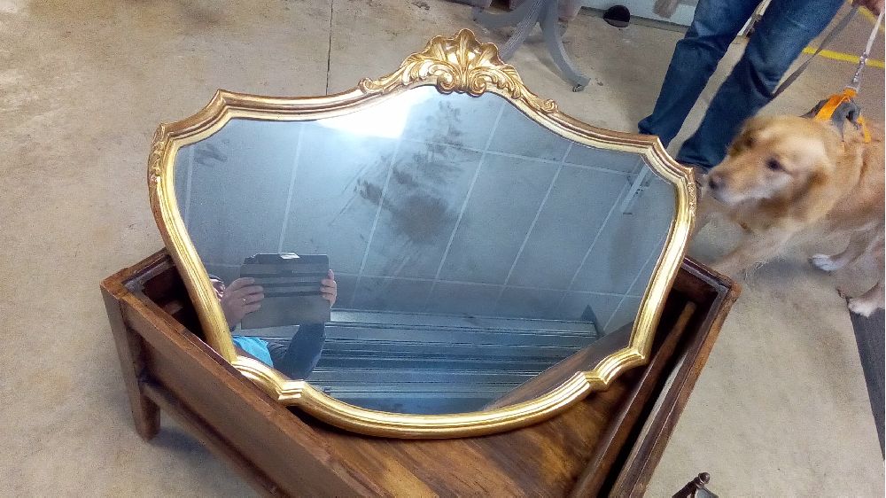 MIROIR DORÉ STYLE RÉGENCE