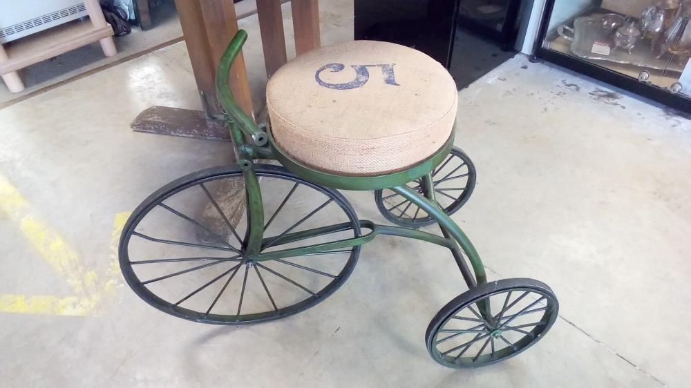 TRICYCLE DÉCO 