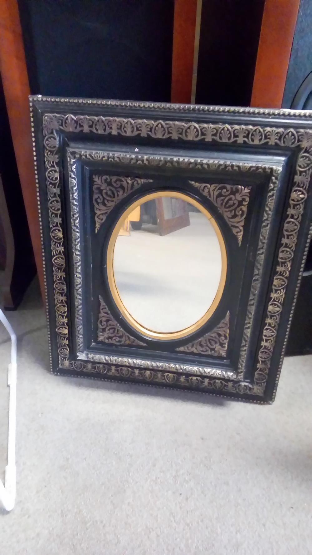 MIROIR OVALE ENCADRÉ