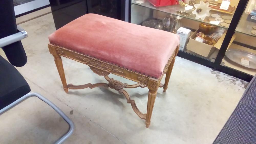 TABOURET DE PIANO