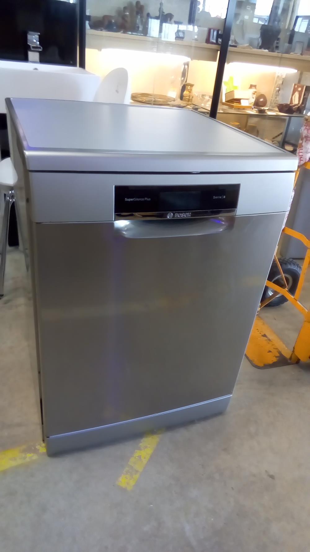 LAVE VAISSELLE BOSCH SERIE8 INOX 
