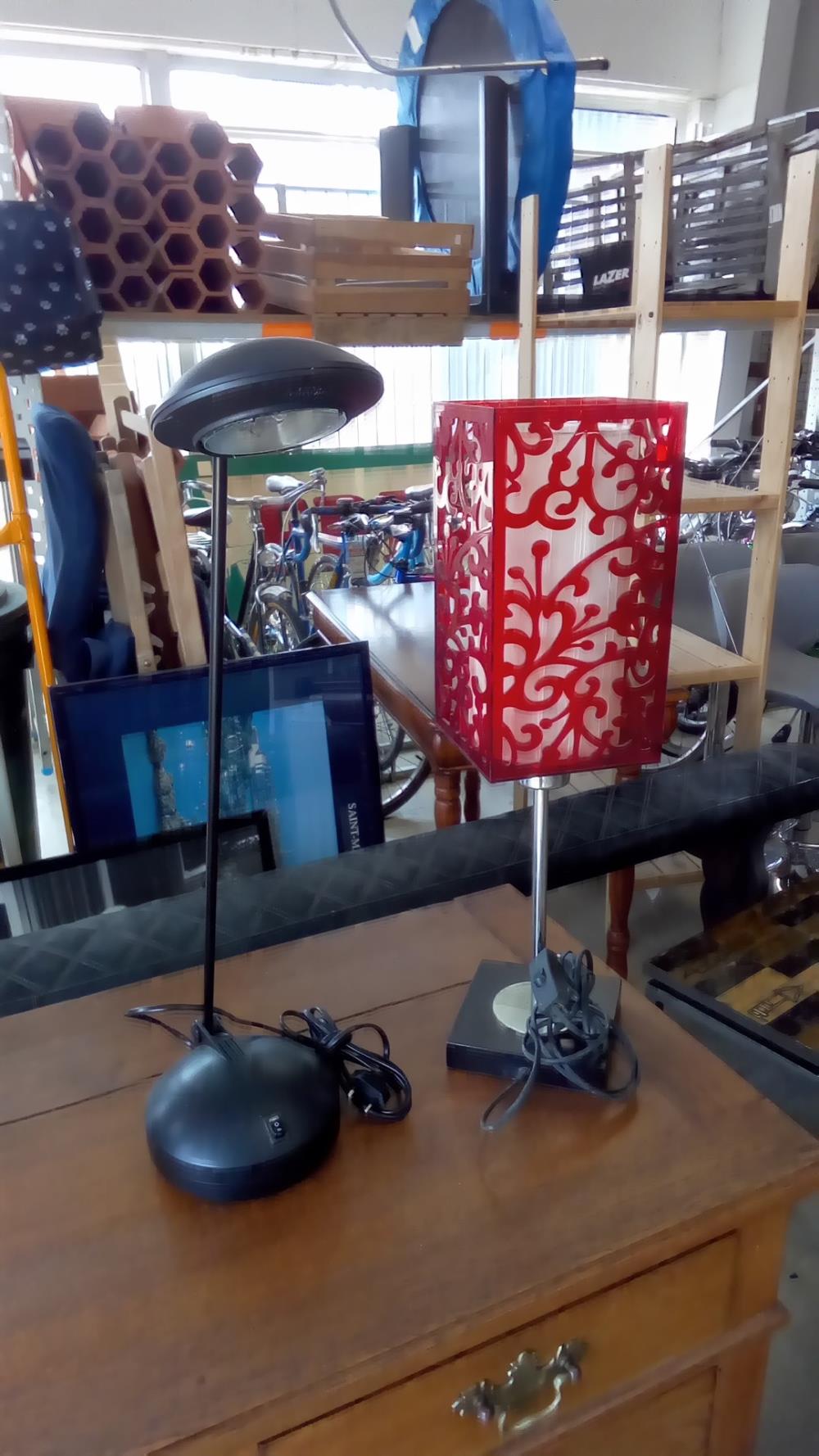 LAMPE MODERNE