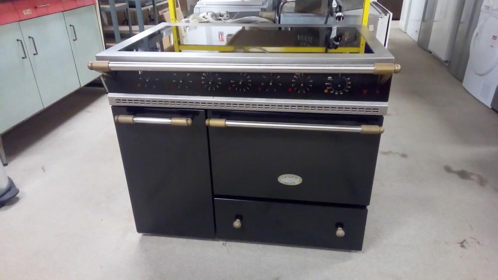 PIANO DE CUISSON LACANCHE 1OOCM TABLE INDUCTION 5 FEUX 2 FOURS