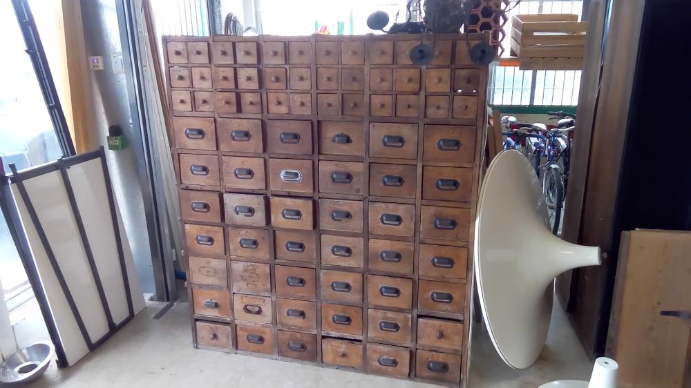 MEUBLE DE MÉTIER QUINCAILLERIE CHÊNE