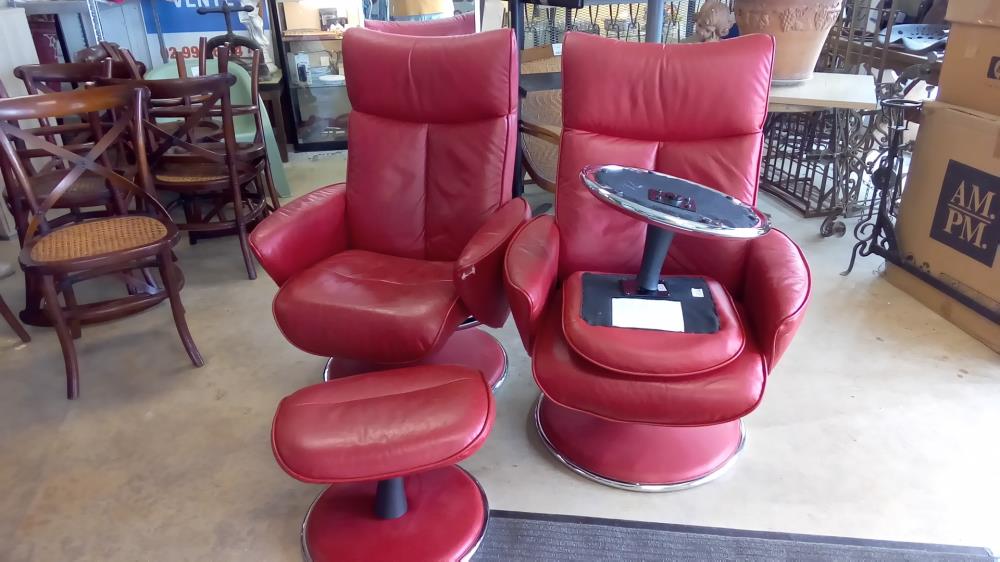 PAIRE DE FAUTEUILS RELAX SIMILI ROUGE EN L'ÉTAT