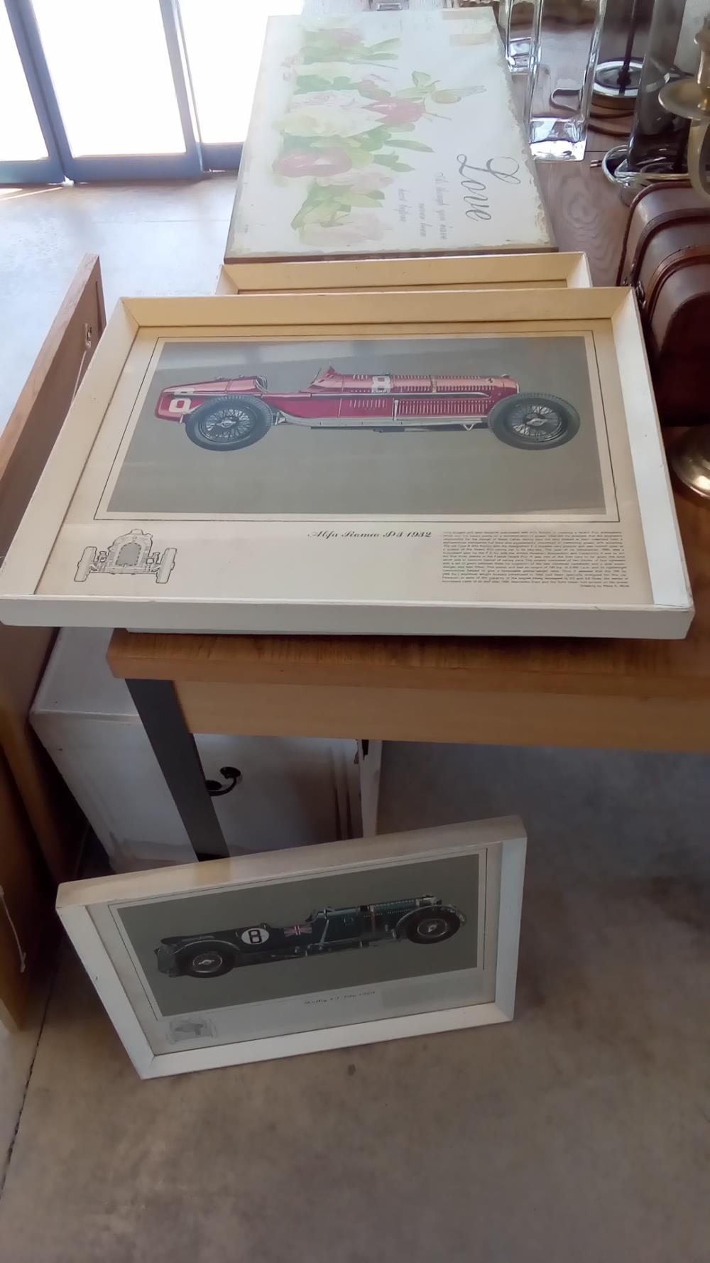 ENCADREMENT AUTOMOBILE