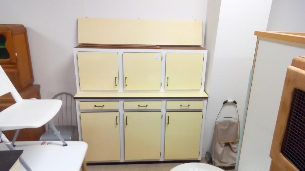 BUFFET FORMICA JAUNE