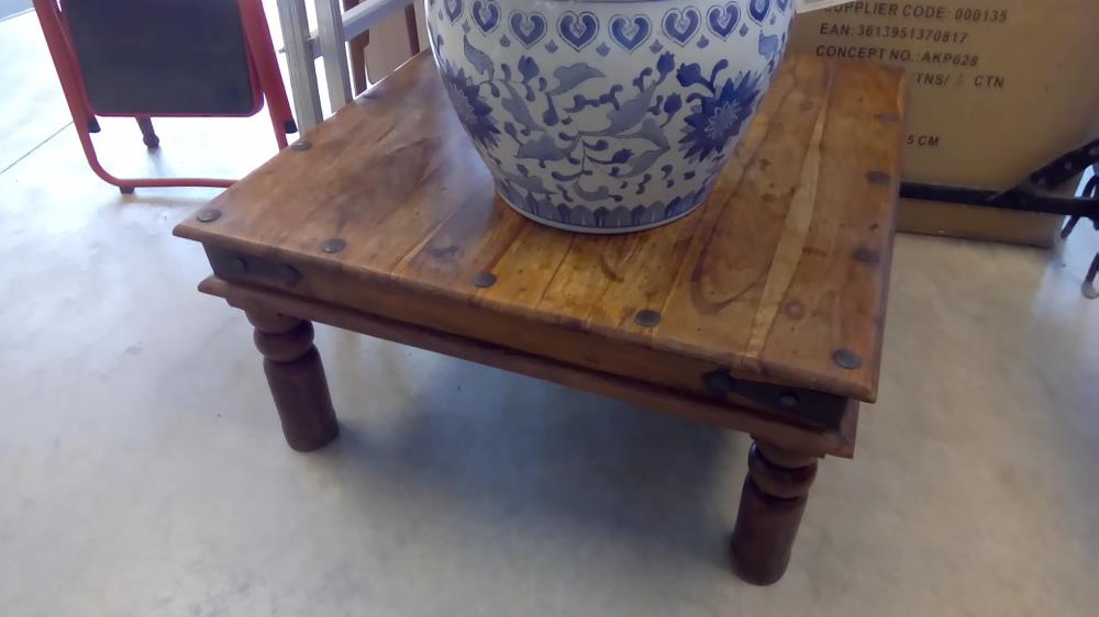 TABLE BASSE STYLE MEXICAIN