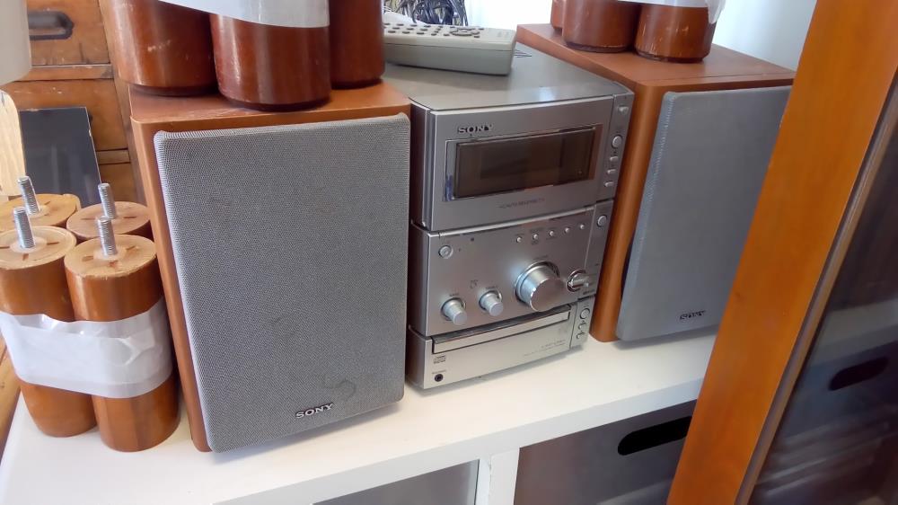 MINI CHAÎNE SONY TÉLÉCOMMANDE