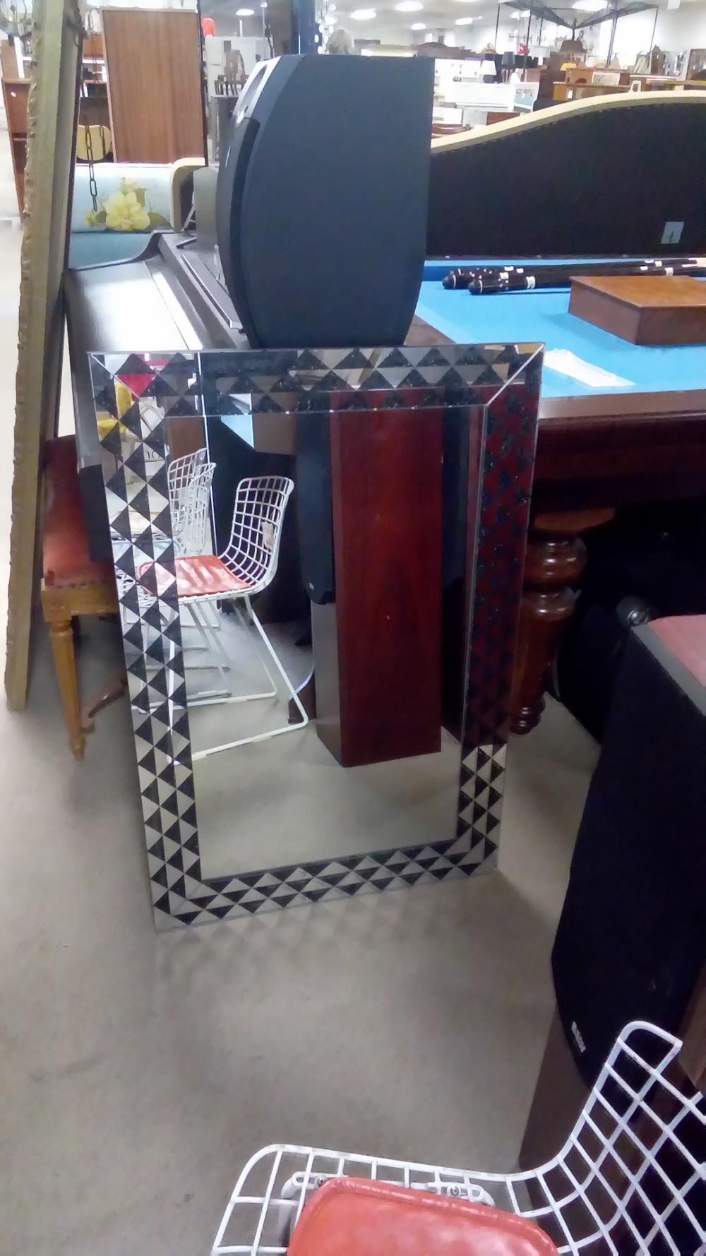 MIROIR  MODERNE