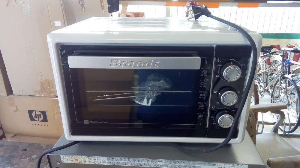 MINI FOUR BRANDT JAMAIS SERVI