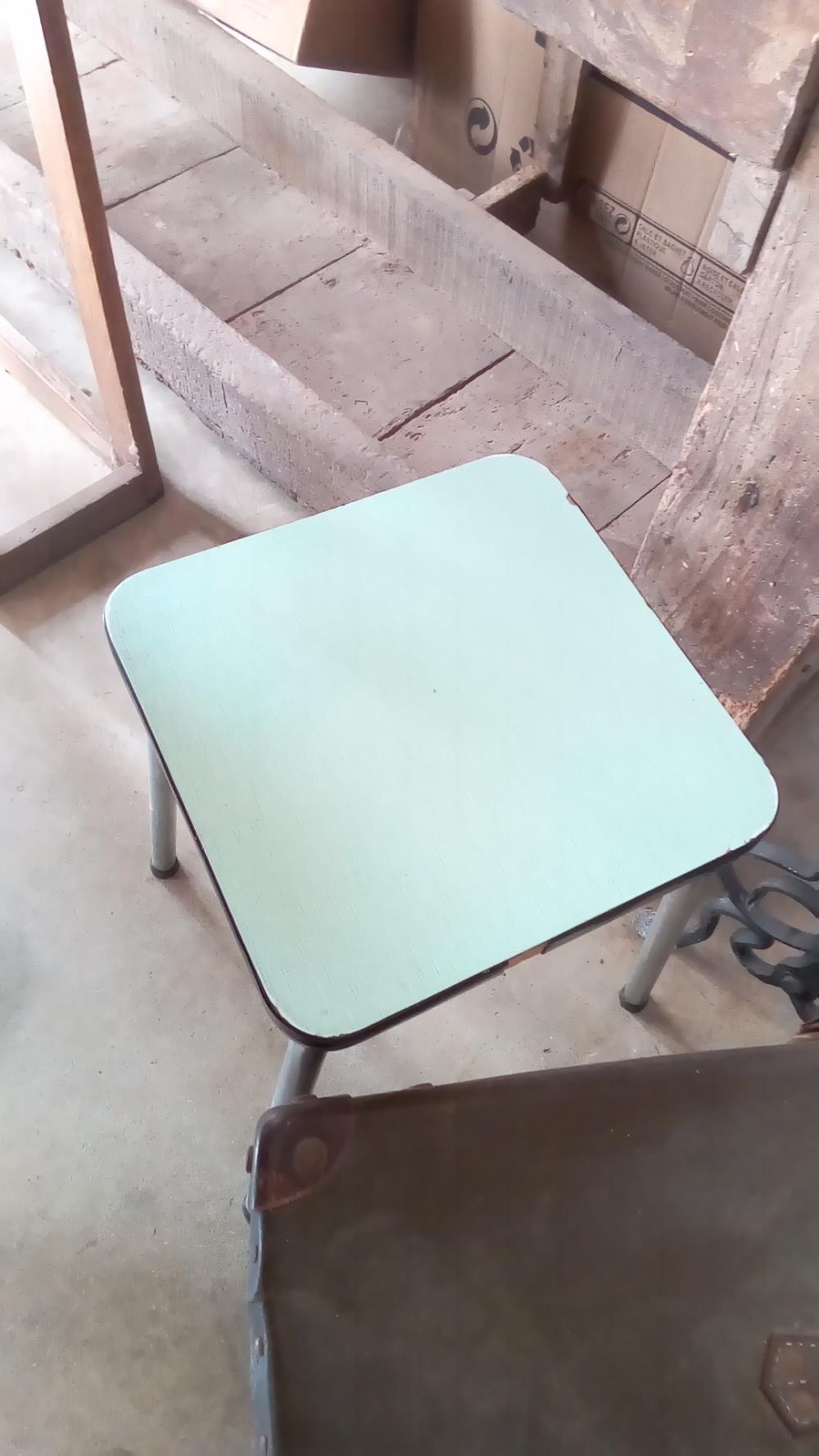 TABOURET FORMICA