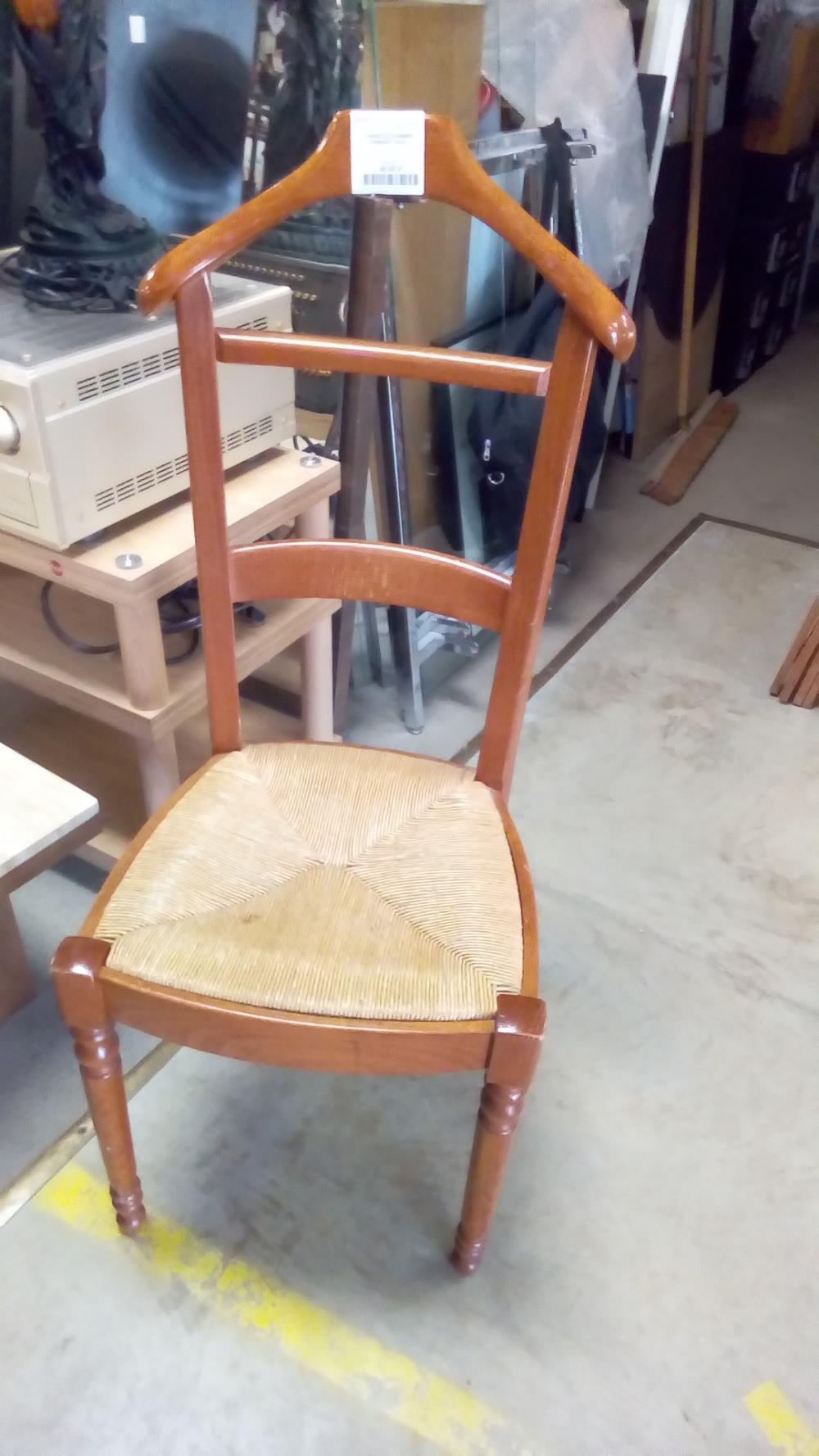 CHAISE DE CHAMBRE FORMANT VALET