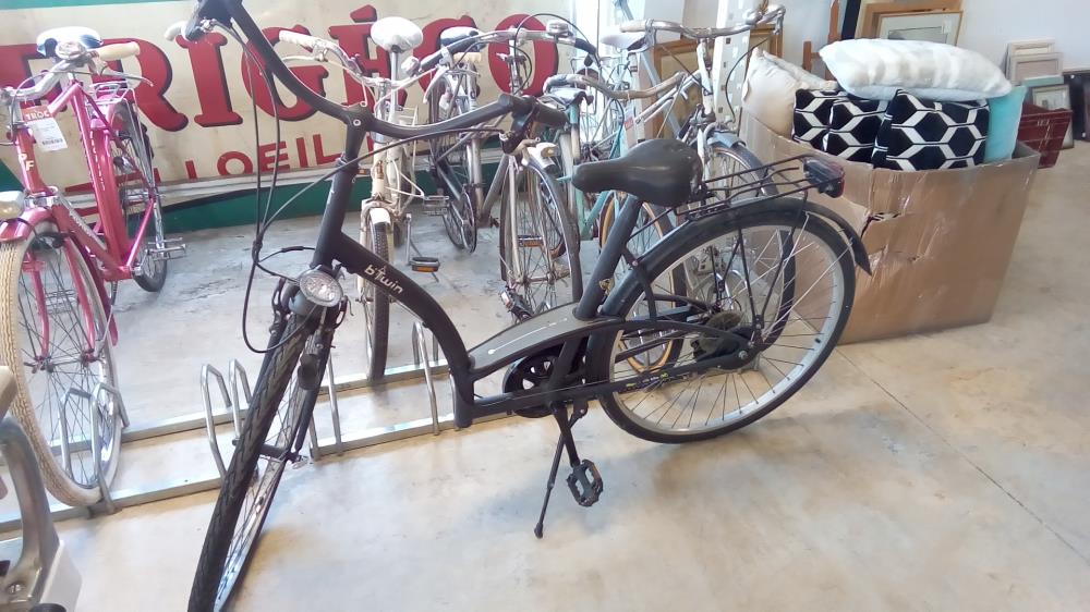 VELO DE VILLE NOIR B'TWIN