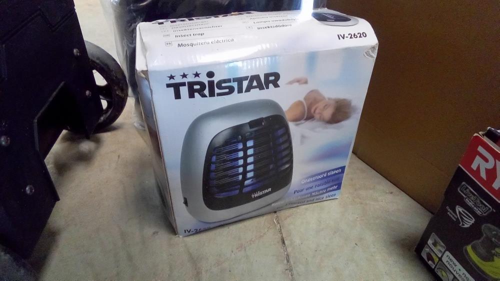 PIÈGE À INSECTES ÉLECTRIQUE