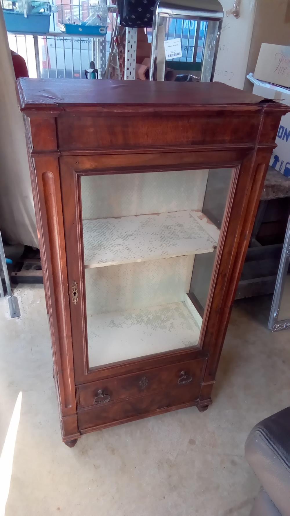 VITRINE ANCIENNE